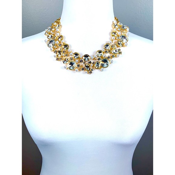Natasha Gold Pearl & Clear Crystal Collar Chunky Statement Necklace NWT - Picture 3 of 7